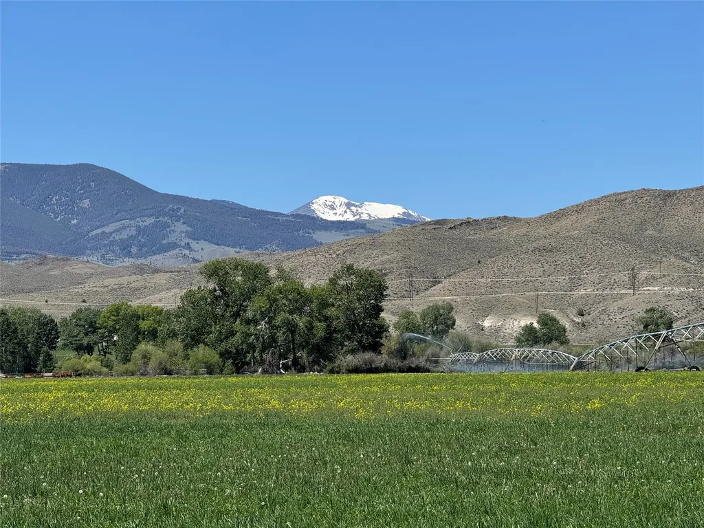 263 W Bovine Way Melrose MT 59743