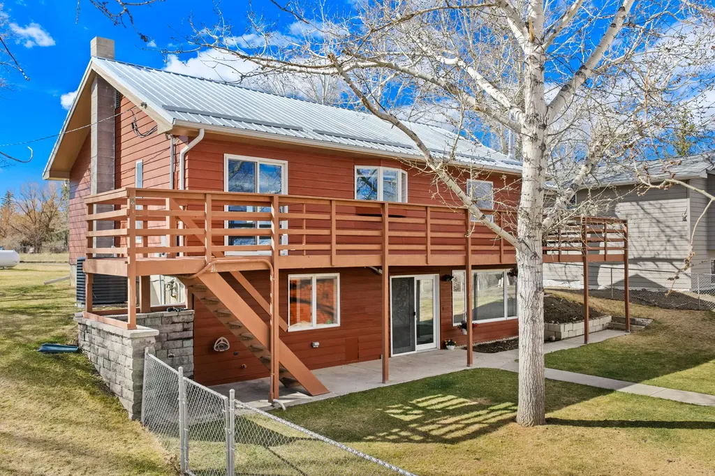 304 Hill Avenue Power MT 59468