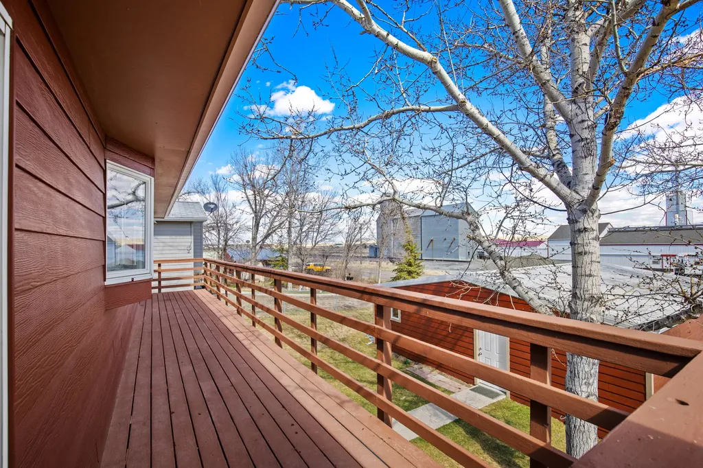 304 Hill Avenue Power MT 59468