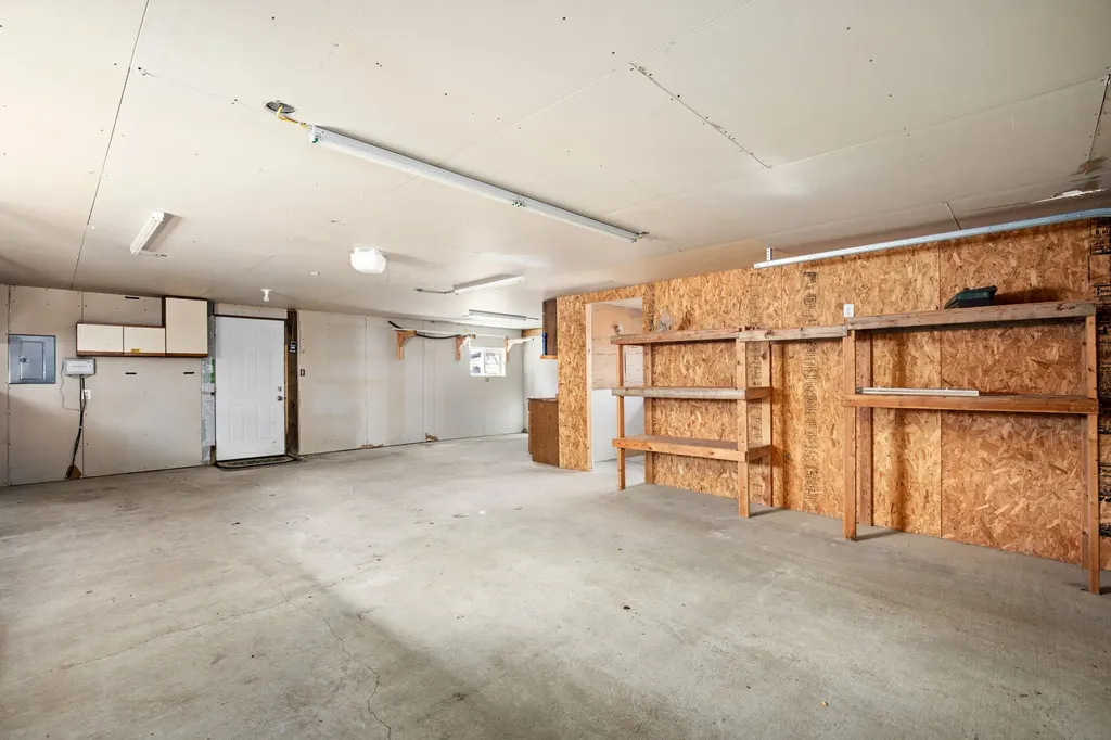 304 Hill Avenue Power MT 59468