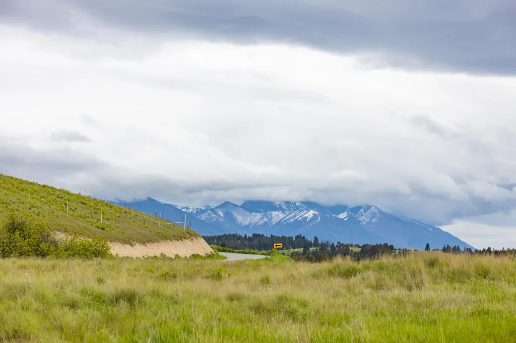 171 Quirk Trail Eureka MT 59917