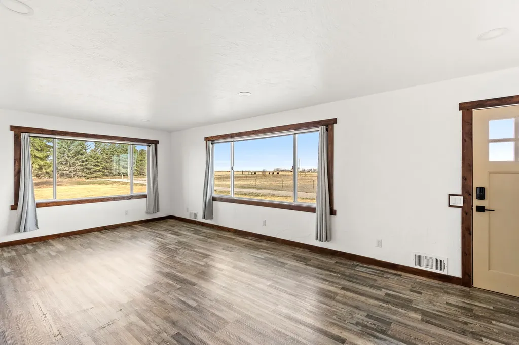 241 8th Lane NE Fairfield MT 59436