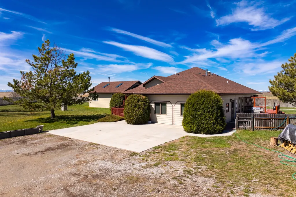 439 1st Road S Fort Shaw MT 59443