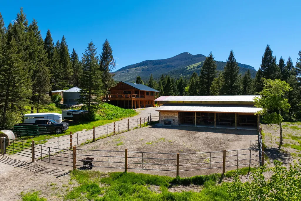 4509 Dearborn Canyon Road Augusta MT 59410