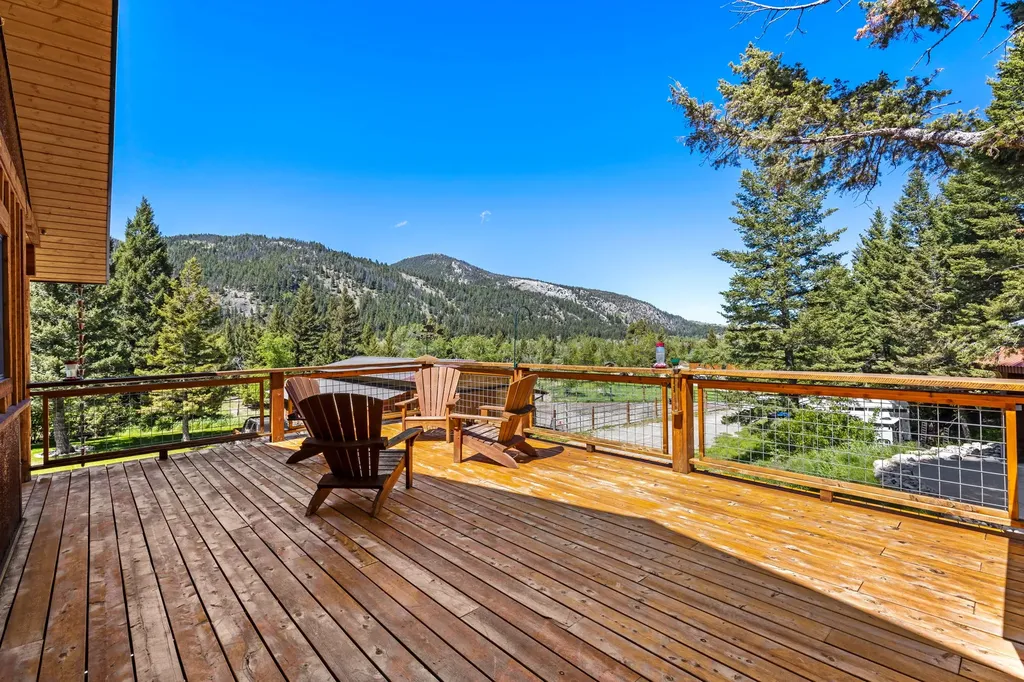 4509 Dearborn Canyon Road Augusta MT 59410