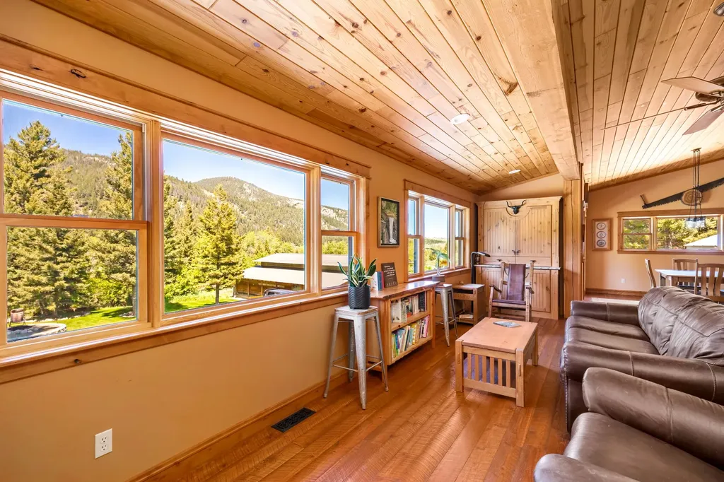 4509 Dearborn Canyon Road Augusta MT 59410