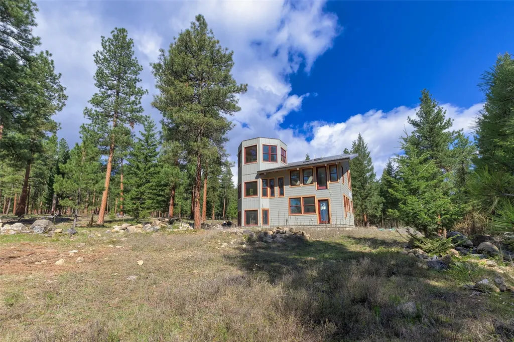 437 Redtail Hawk Lane Stevensville MT 59870
