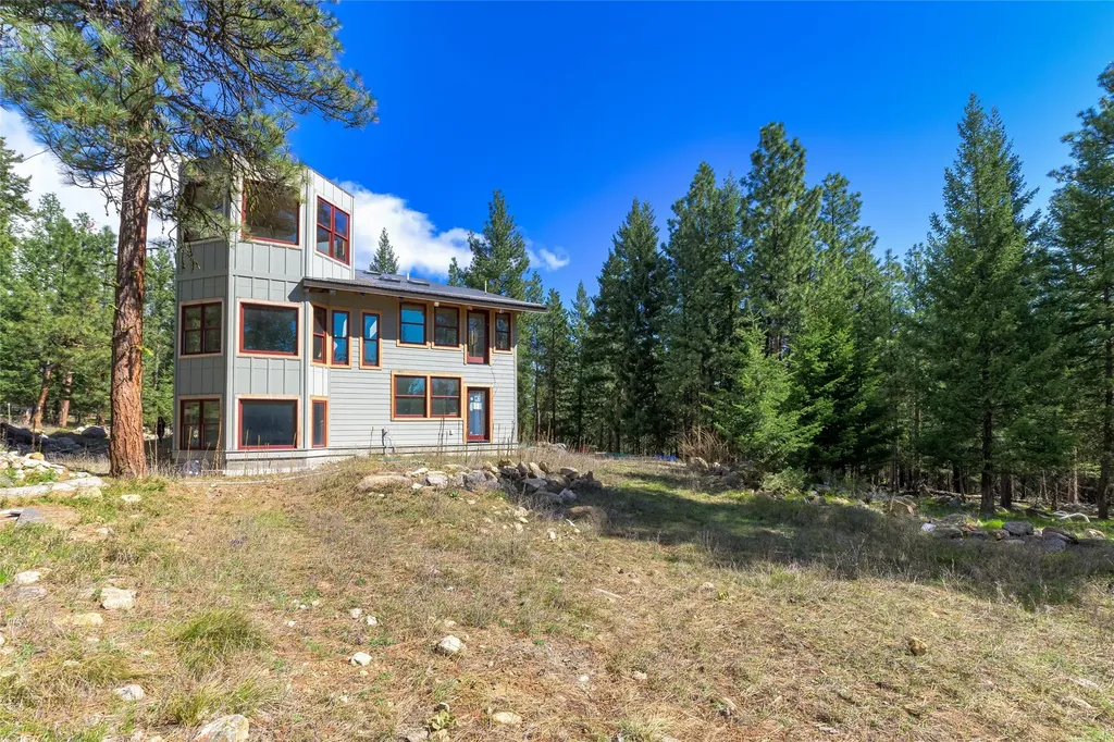 437 Redtail Hawk Lane Stevensville MT 59870