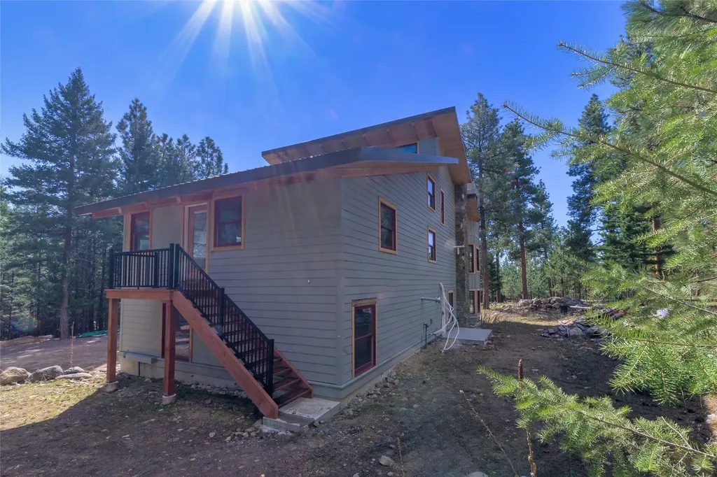 437 Redtail Hawk Lane Stevensville MT 59870