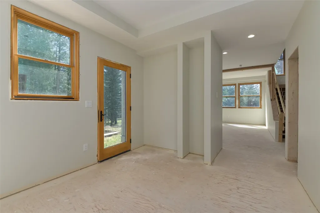 437 Redtail Hawk Lane Stevensville MT 59870