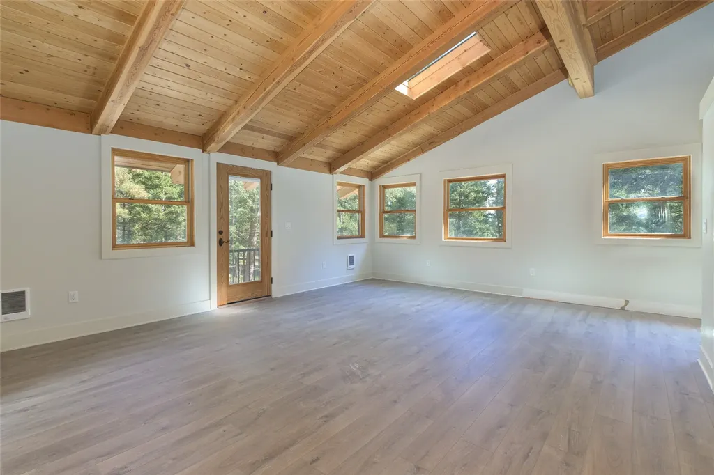 437 Redtail Hawk Lane Stevensville MT 59870