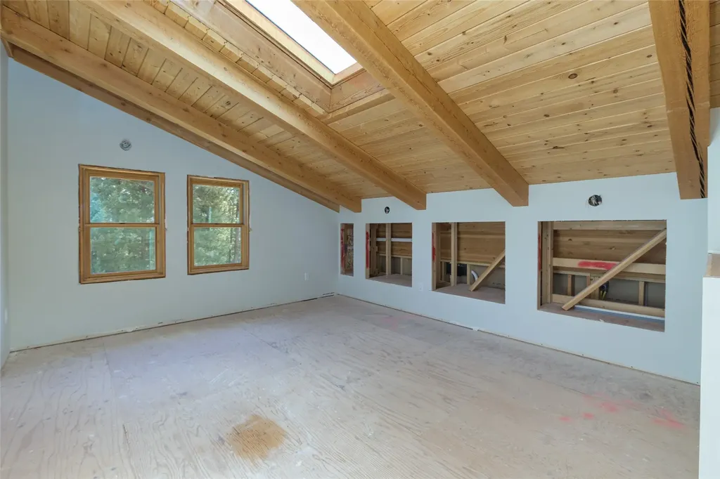 437 Redtail Hawk Lane Stevensville MT 59870