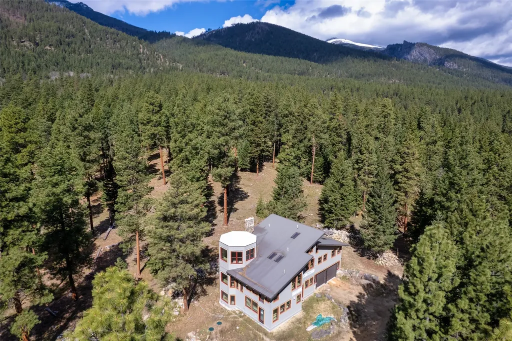 437 Redtail Hawk Lane Stevensville MT 59870
