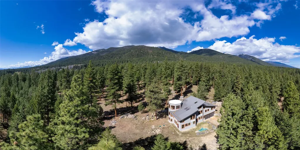 437 Redtail Hawk Lane Stevensville MT 59870