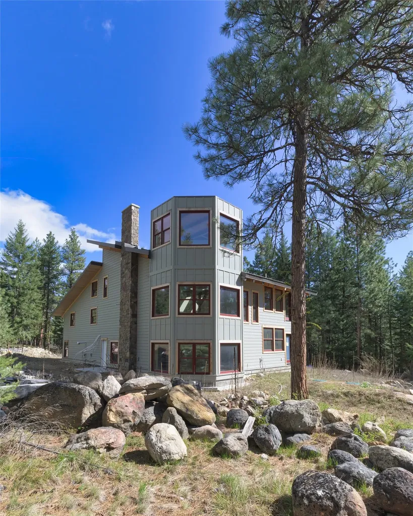 437 Redtail Hawk Lane Stevensville MT 59870