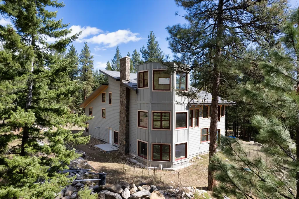 437 Redtail Hawk Lane Stevensville MT 59870