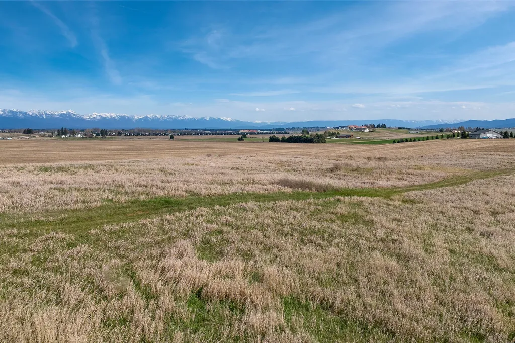 135 Blue Moon Court Kalispell MT 59901