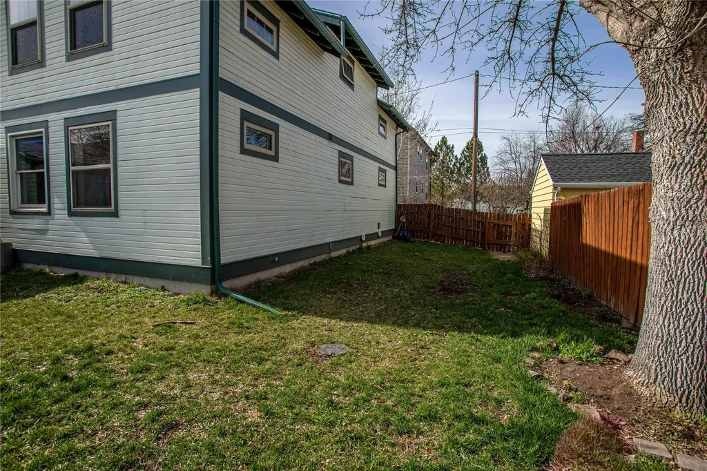 938 Rollins Street Missoula MT 59801