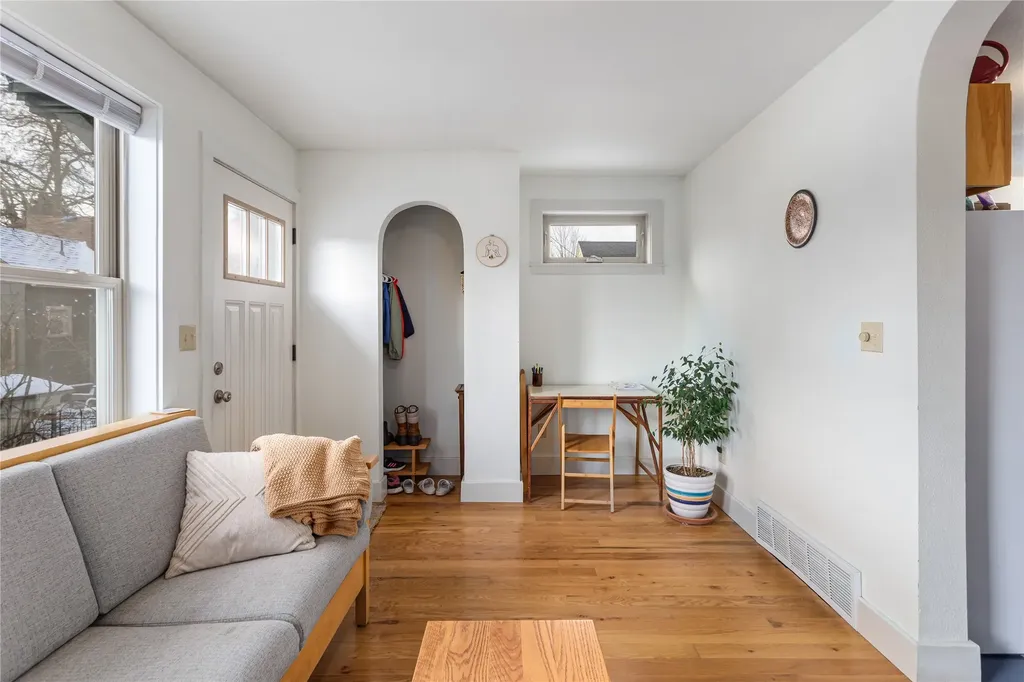 938 Rollins Street Missoula MT 59801