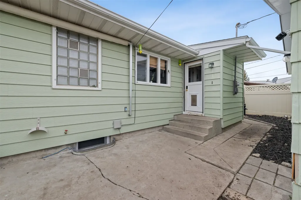 1814 Haggin Street Anaconda MT 59711