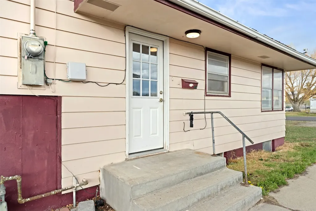 510 Maryland Avenue Deer Lodge MT 59722