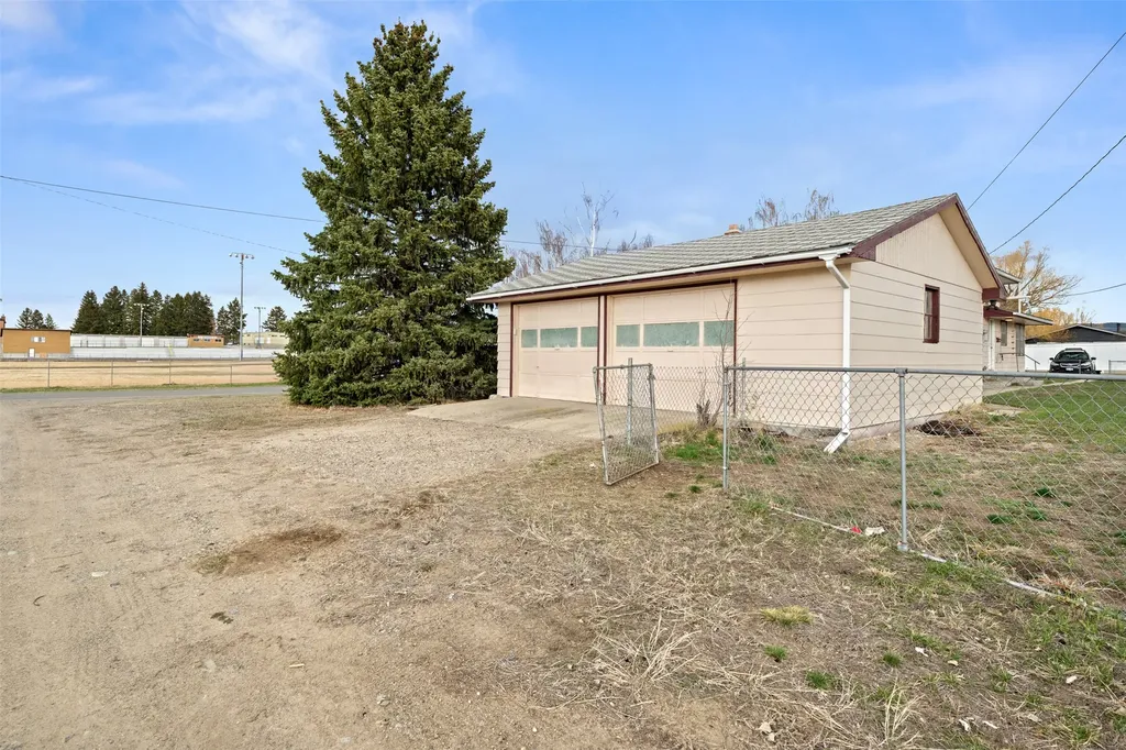 510 Maryland Avenue Deer Lodge MT 59722