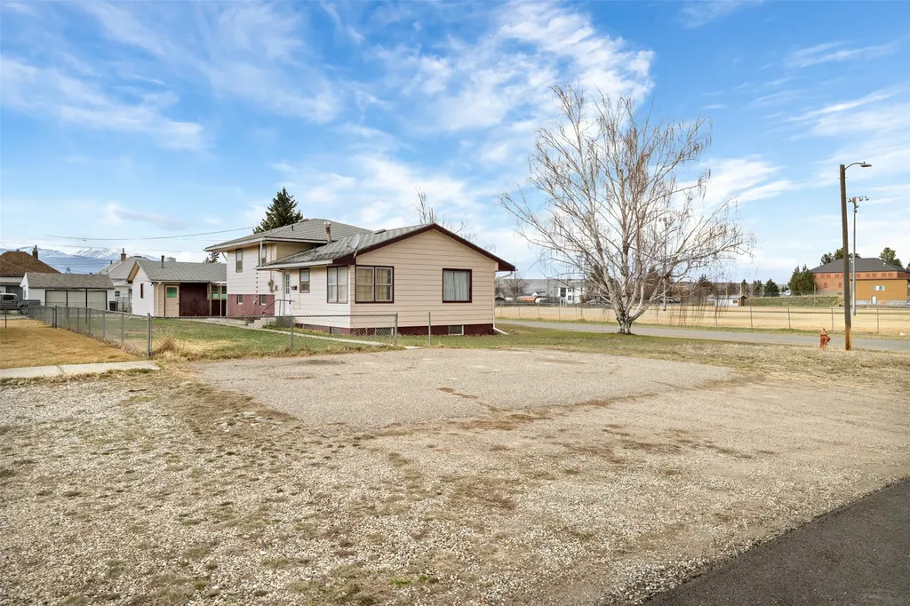 510 Maryland Avenue Deer Lodge MT 59722