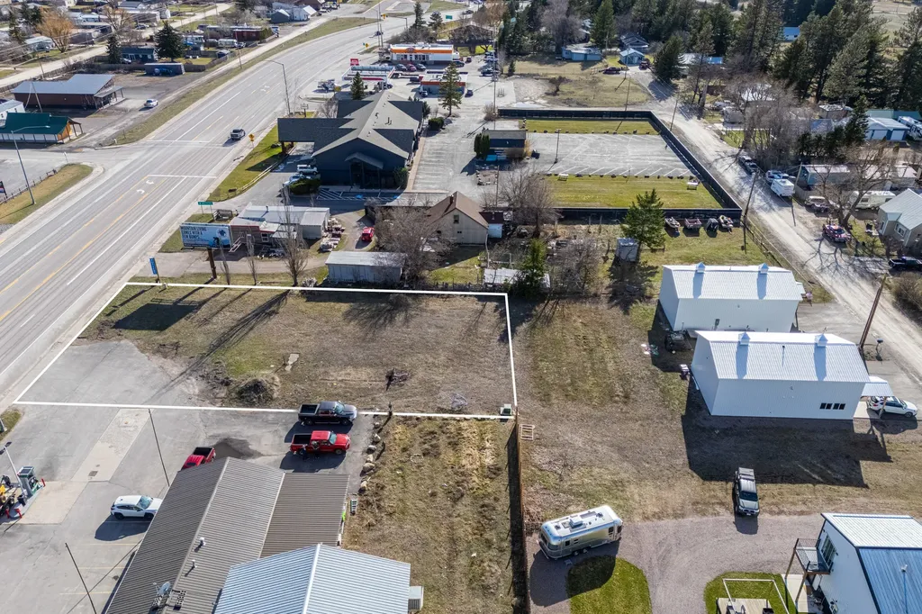 7350 Us Highway 2 E Columbia Falls MT 59912