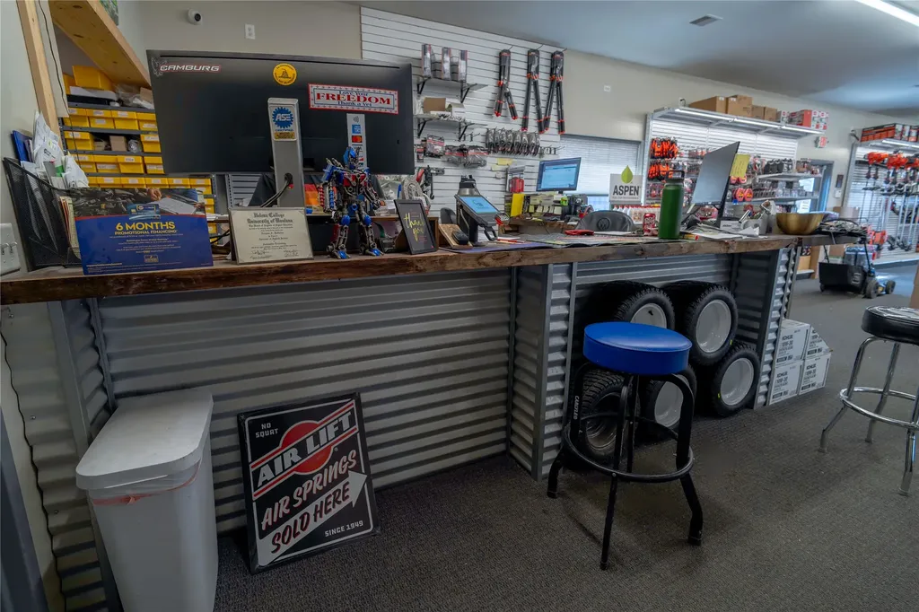 4395 N Montana Avenue Helena MT 59602
