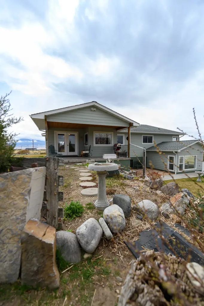 46 Tuke Lane Sheridan MT 59749