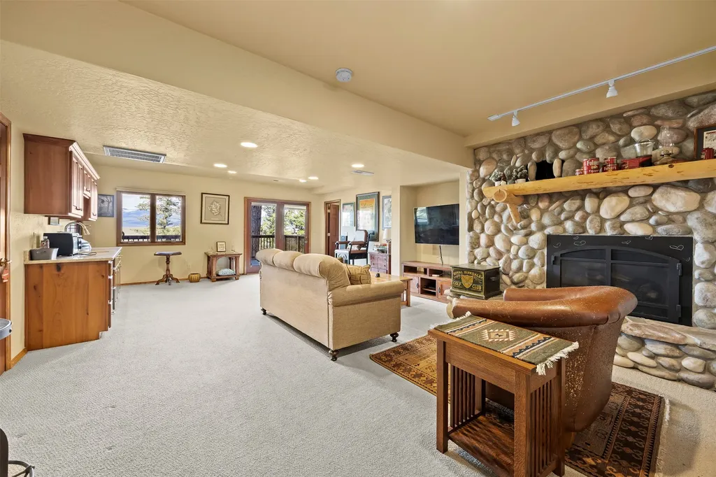 730 Big Flat Road Missoula MT 59804