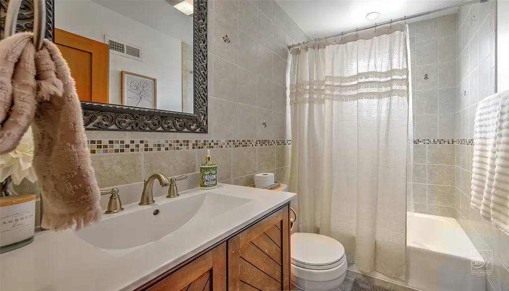 1021 Leslie Avenue Helena MT 59601