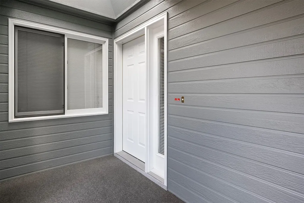 737 Augusta Loop Columbia Falls MT 59912