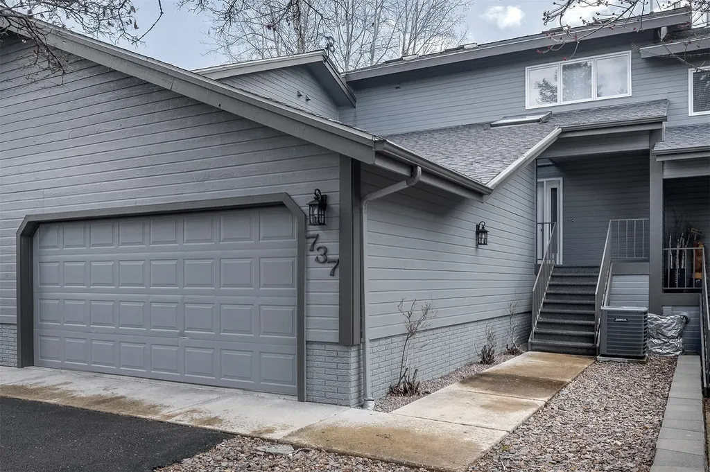 737 Augusta Loop Columbia Falls MT 59912