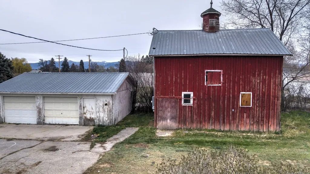 105 Lewis Lane Hamilton MT 59840