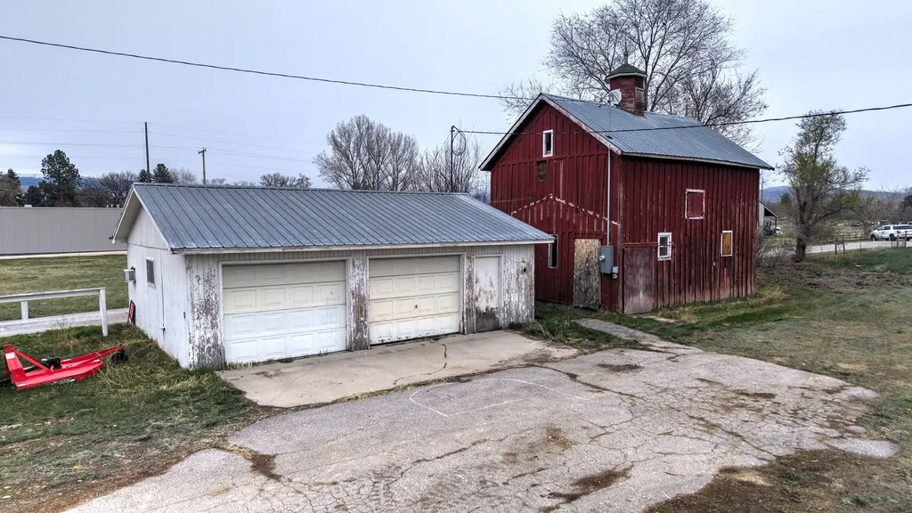 105 Lewis Lane Hamilton MT 59840