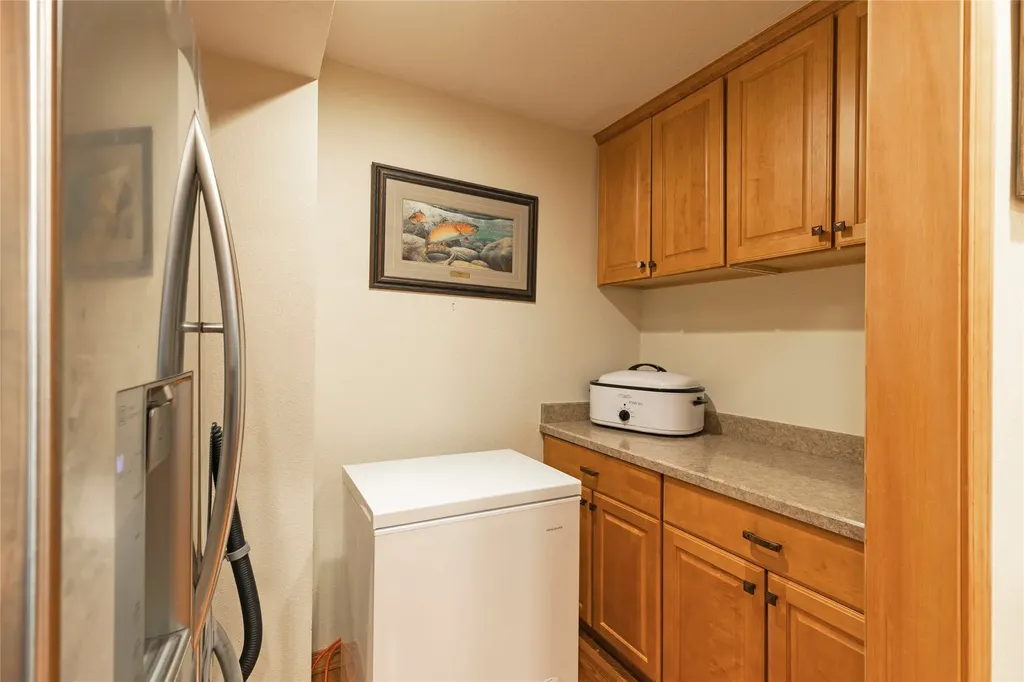 4580 Whitewater Park Potomac MT 59823