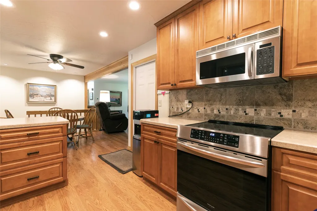4580 Whitewater Park Potomac MT 59823