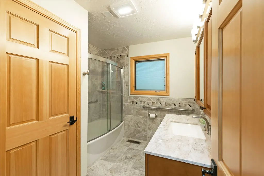4580 Whitewater Park Potomac MT 59823