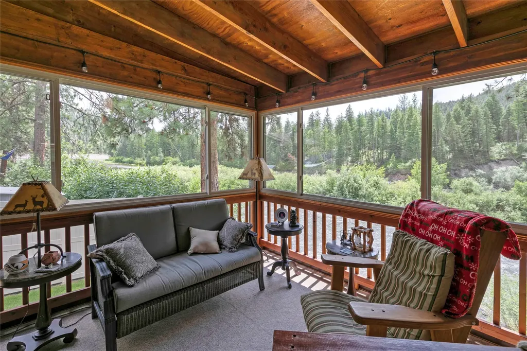 4580 Whitewater Park Potomac MT 59823