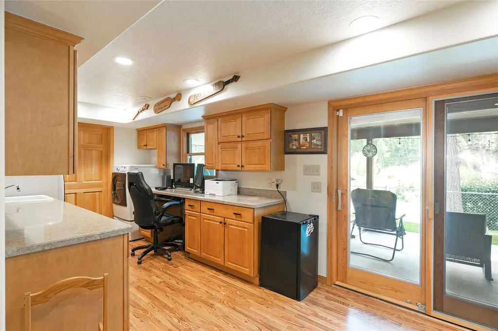 4580 Whitewater Park Potomac MT 59823