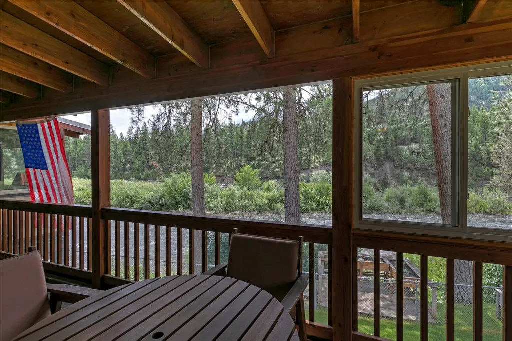 4580 Whitewater Park Potomac MT 59823