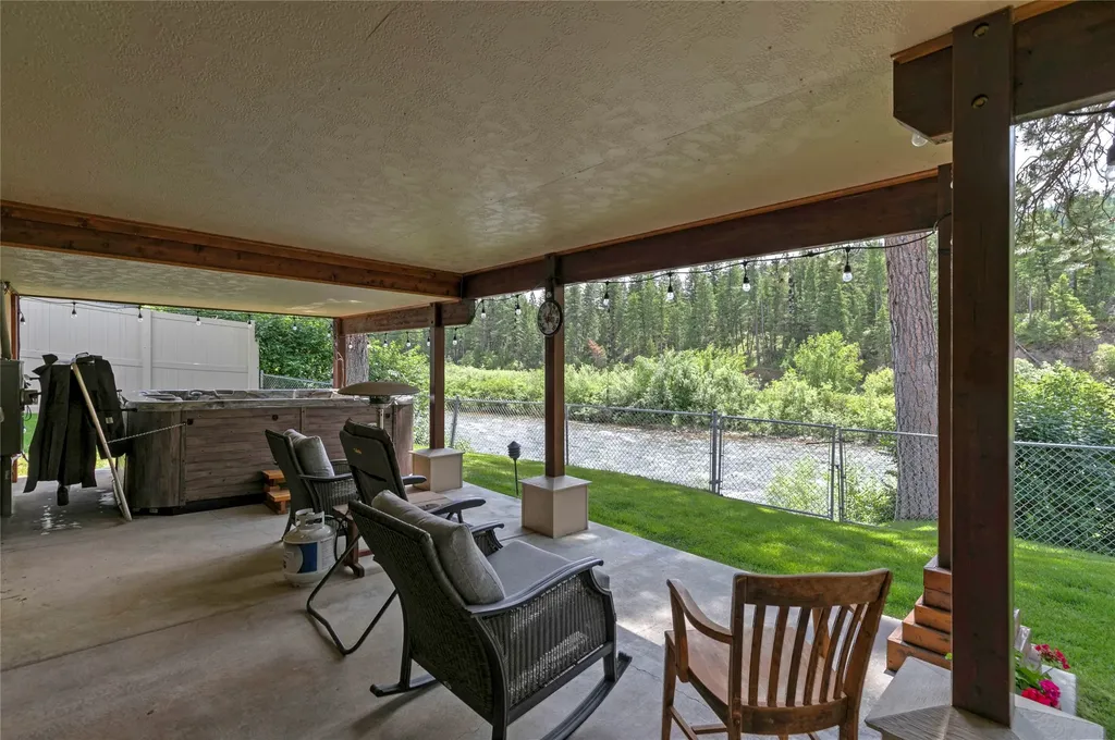 4580 Whitewater Park Potomac MT 59823