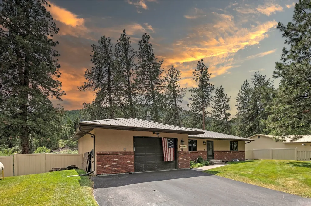 4580 Whitewater Park Potomac MT 59823