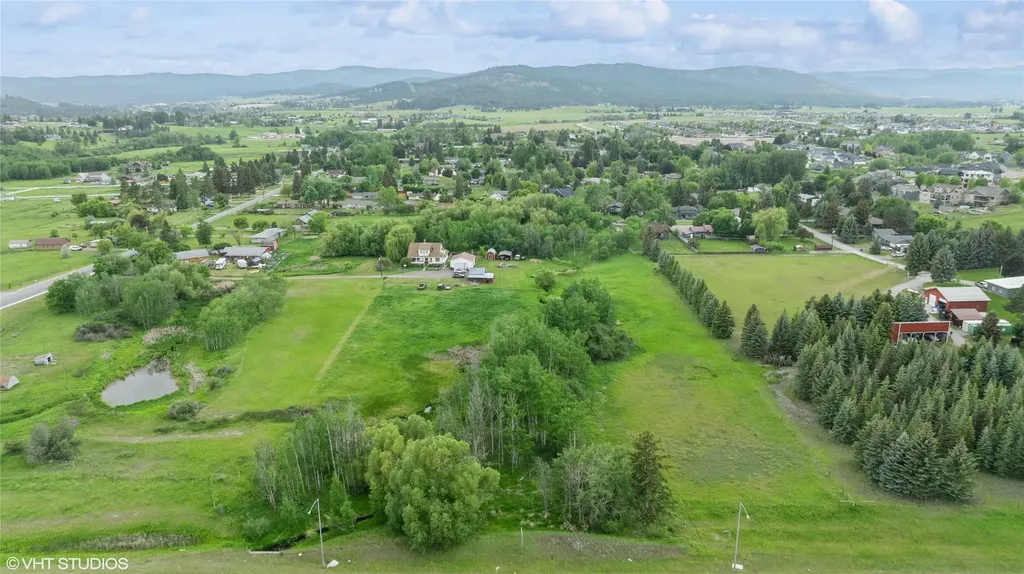 875 & 871 Two Mile Drive Kalispell MT 59901
