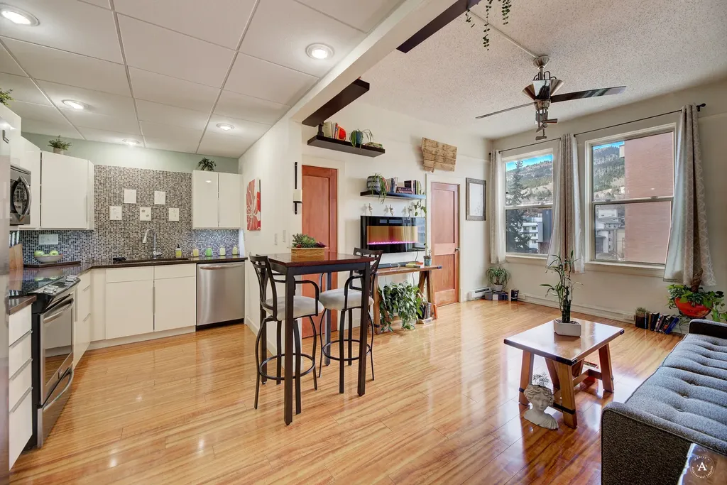 21 N Last Chance Gulch Helena MT 59601