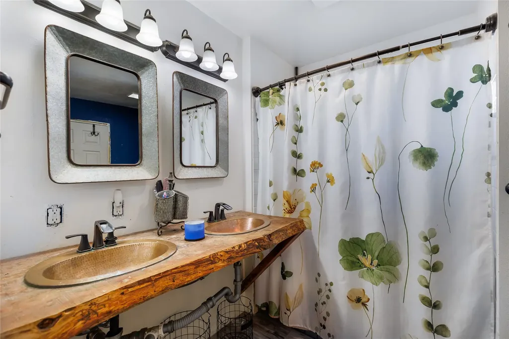 525 23rd Avenue NE Great Falls MT 59404