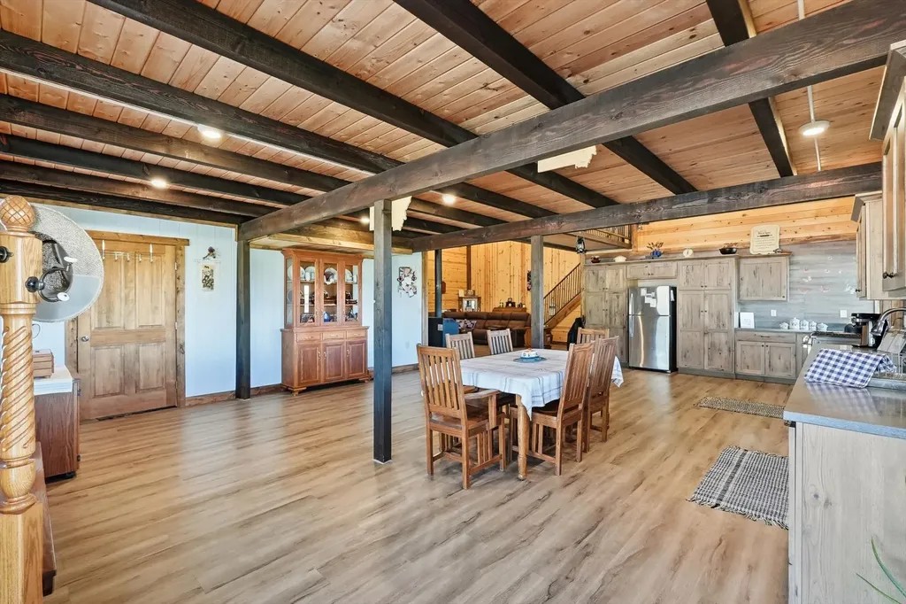56257 Hillside Road St Ignatius MT 59865