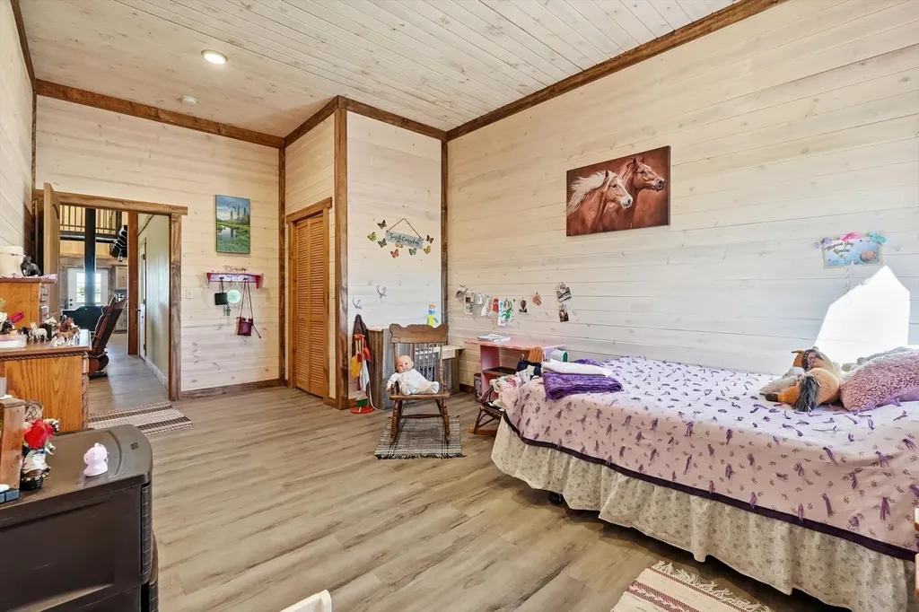 56257 Hillside Road St Ignatius MT 59865