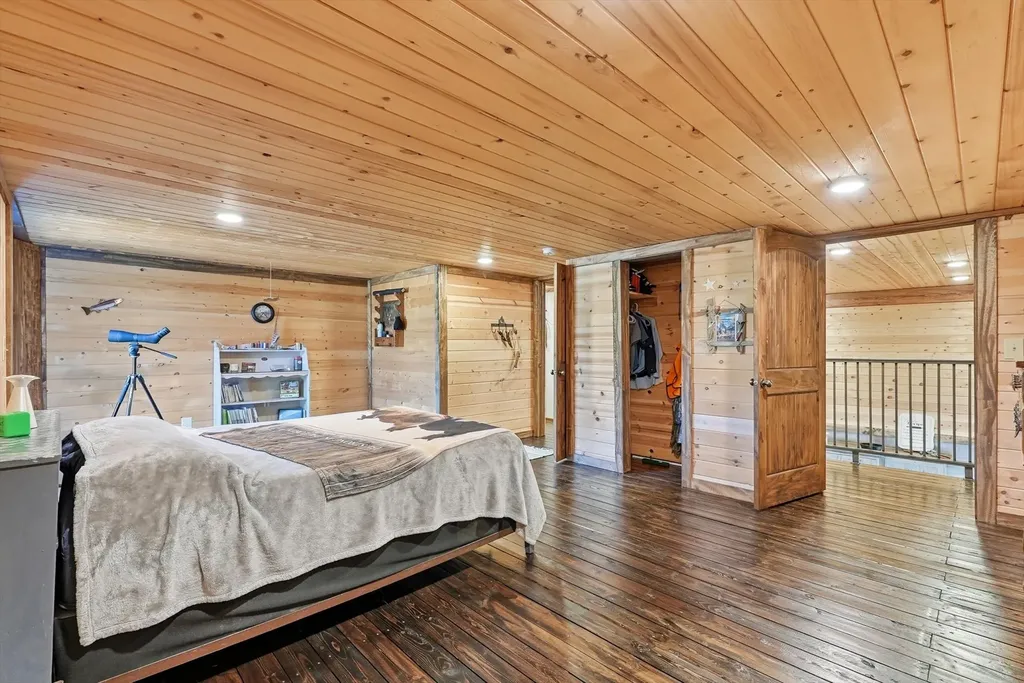 56257 Hillside Road St Ignatius MT 59865